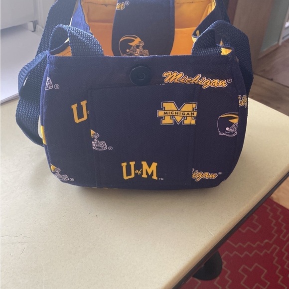 University of Michigan game day purse/ handbag/tote - Picture 3 of 7